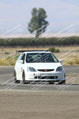 media/Sep-14-2025-Speed Ventures (Sun) [[b2951cd086]]/Green/Session 2 (Grapevine)/